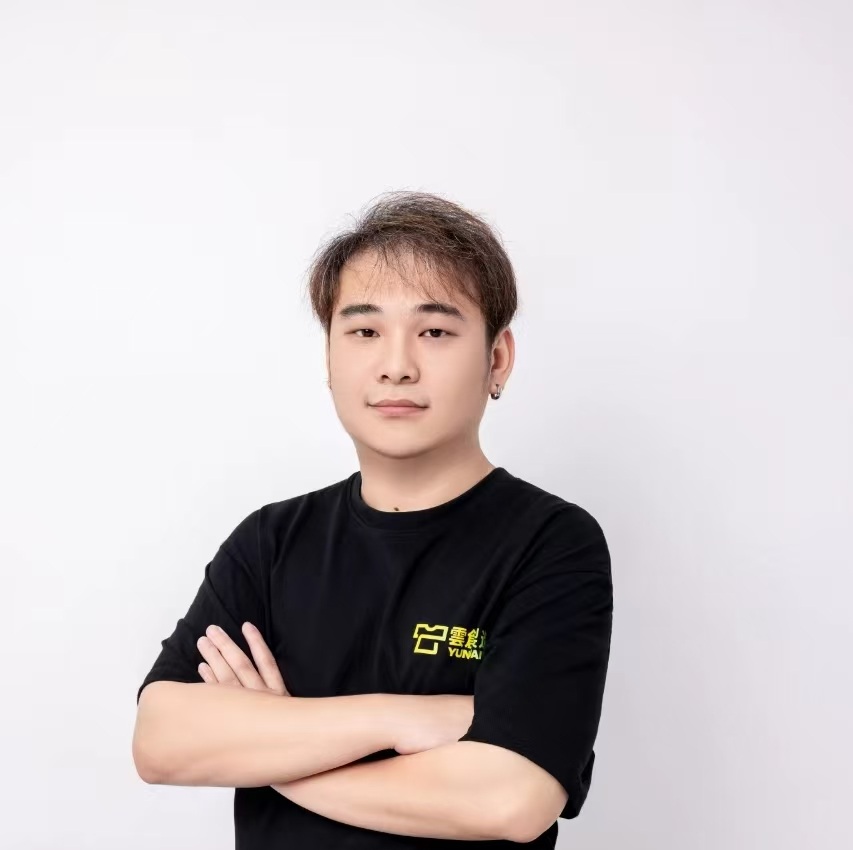 employee-1